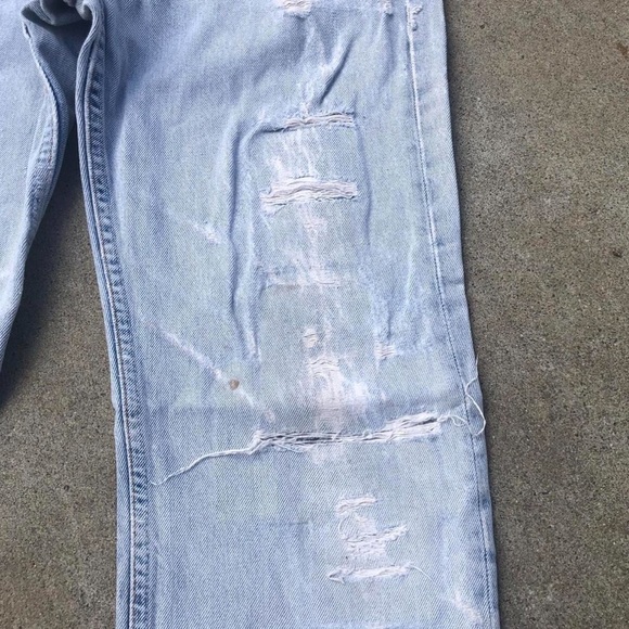 Vintage 80s lightwash levi - Picture 2 of 4